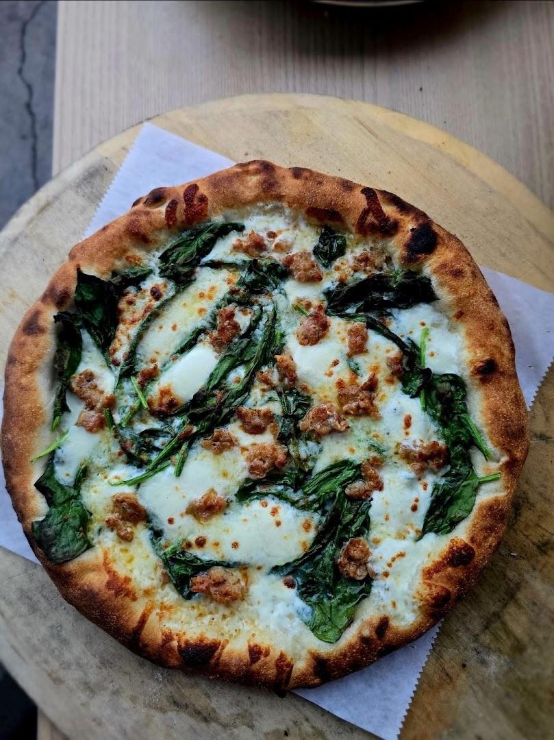 Guerreros WoodFire Pizza