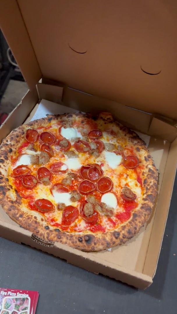 Guerreros WoodFire Pizza